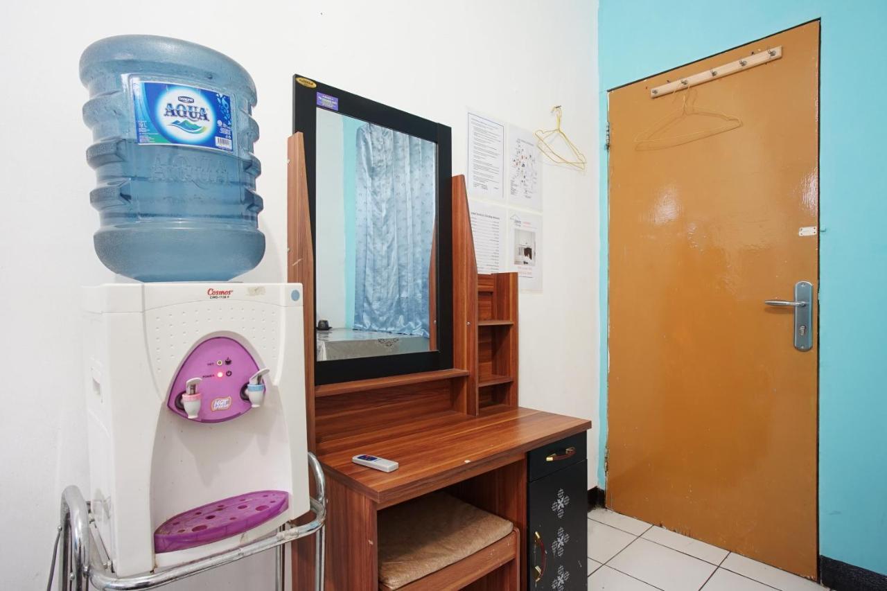 Zenrra Backpacker Hostel Bandung Exterior photo