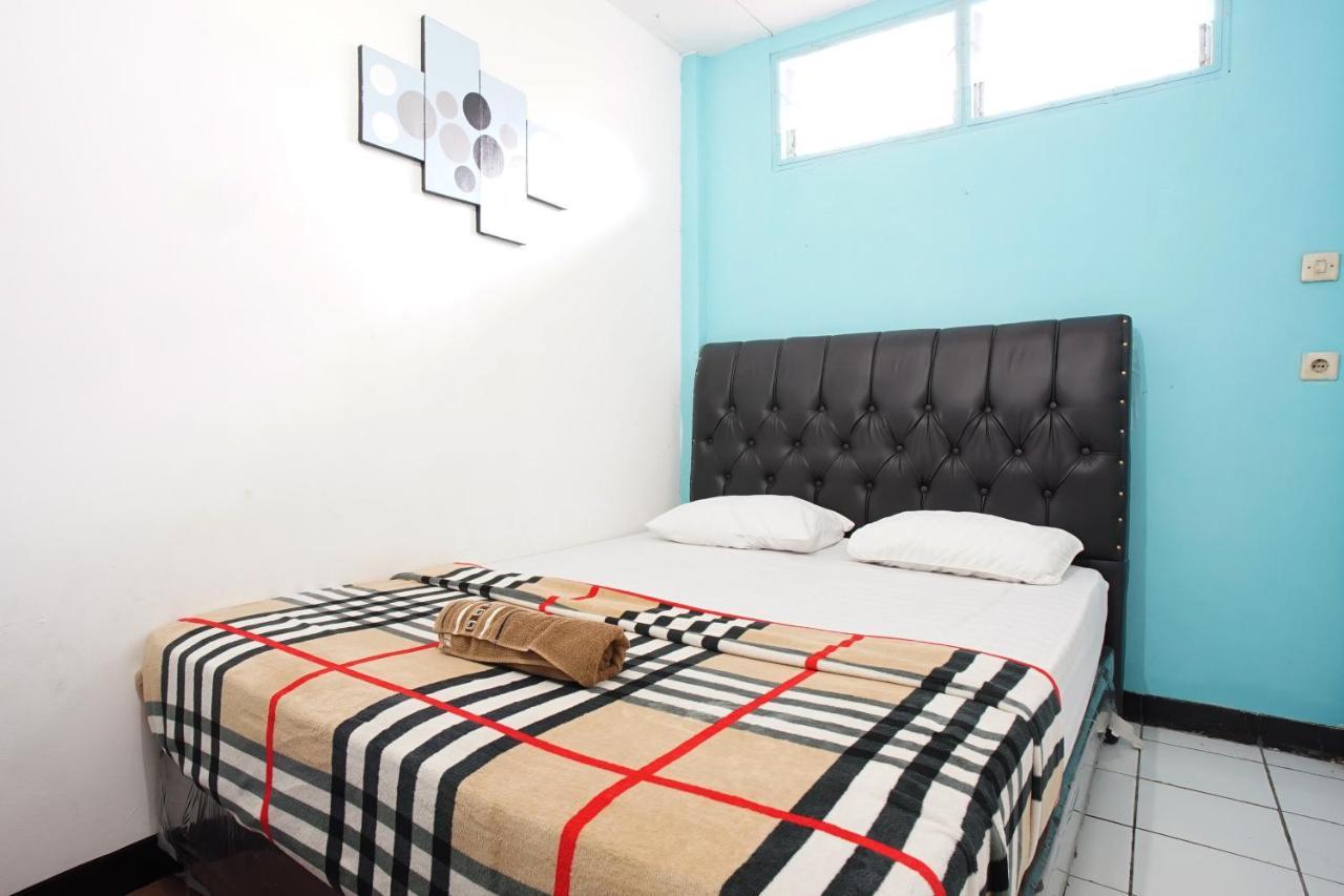 Zenrra Backpacker Hostel Bandung Exterior photo